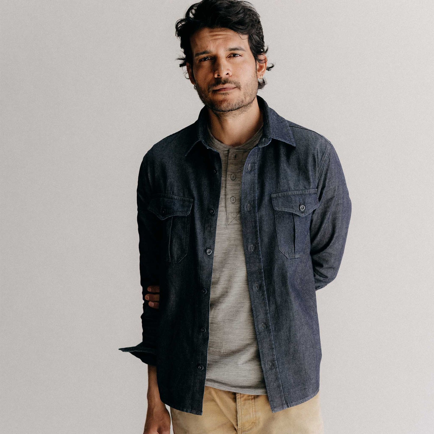 The Saddler Shirt in Indigo Broken Twill